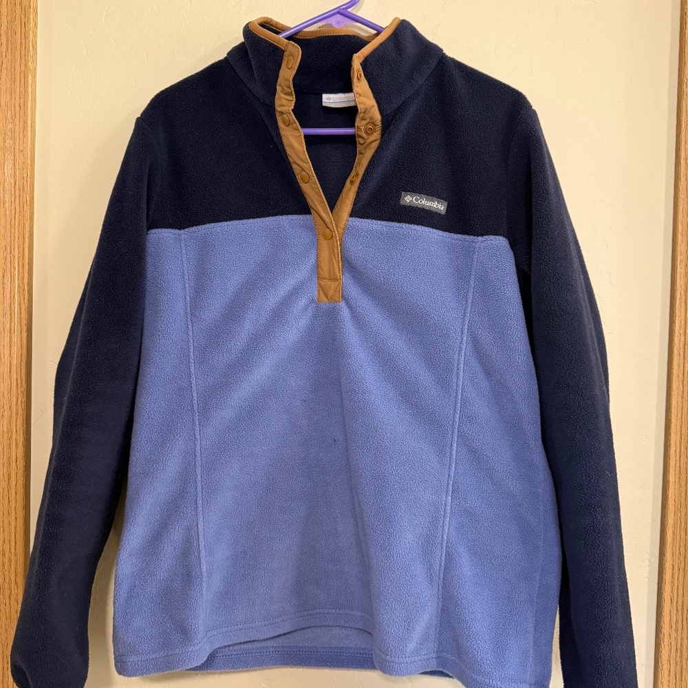 Columbia Navy and Tan Fleece Jacket